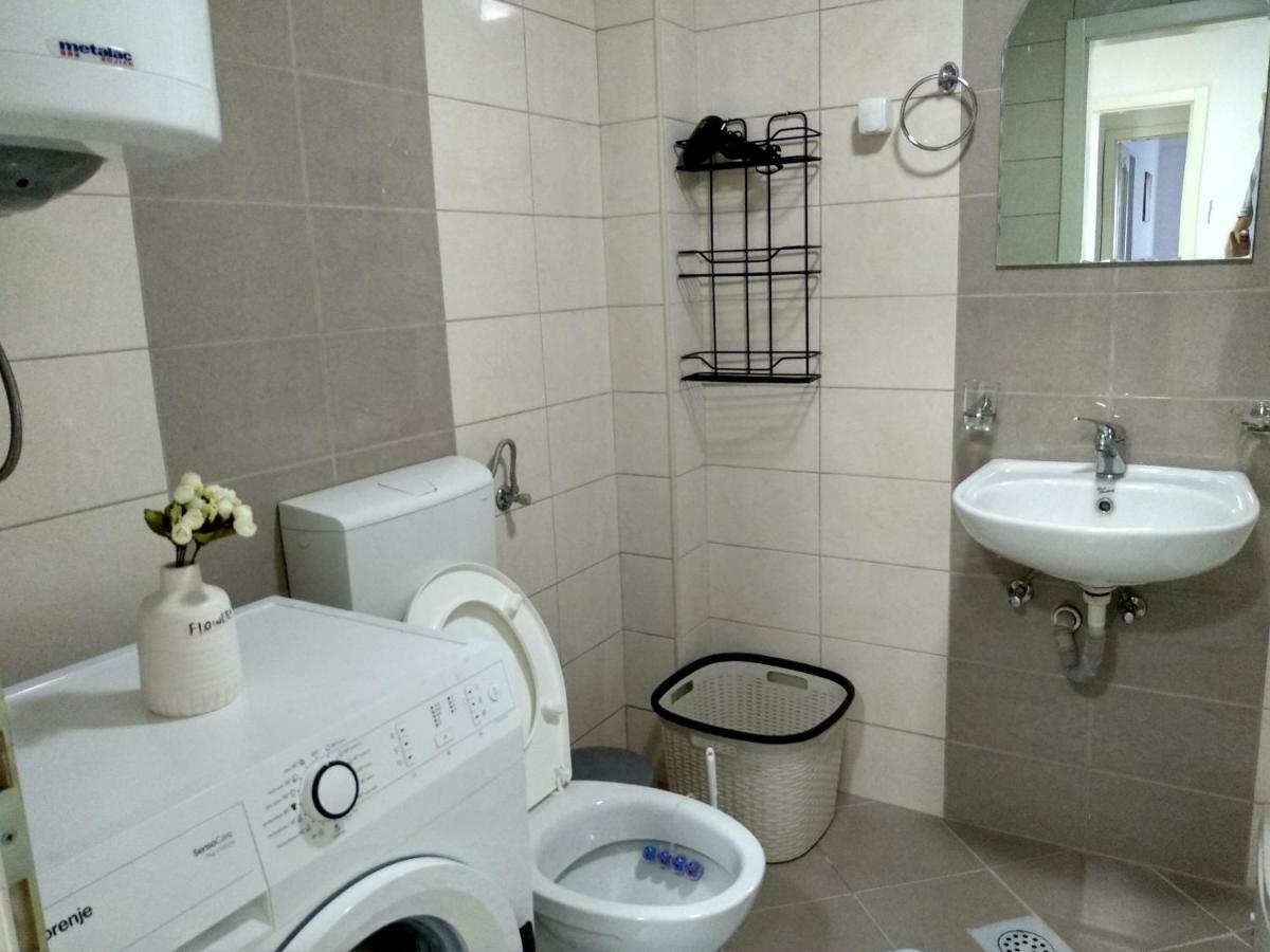 Tea Apartment Kumanovo Exterior photo